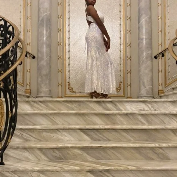 Camille La Vie | Dresses | Elegant White Iridescent Prom Dress | Poshmark